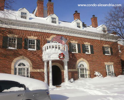 Watergate of Alexandria in snow