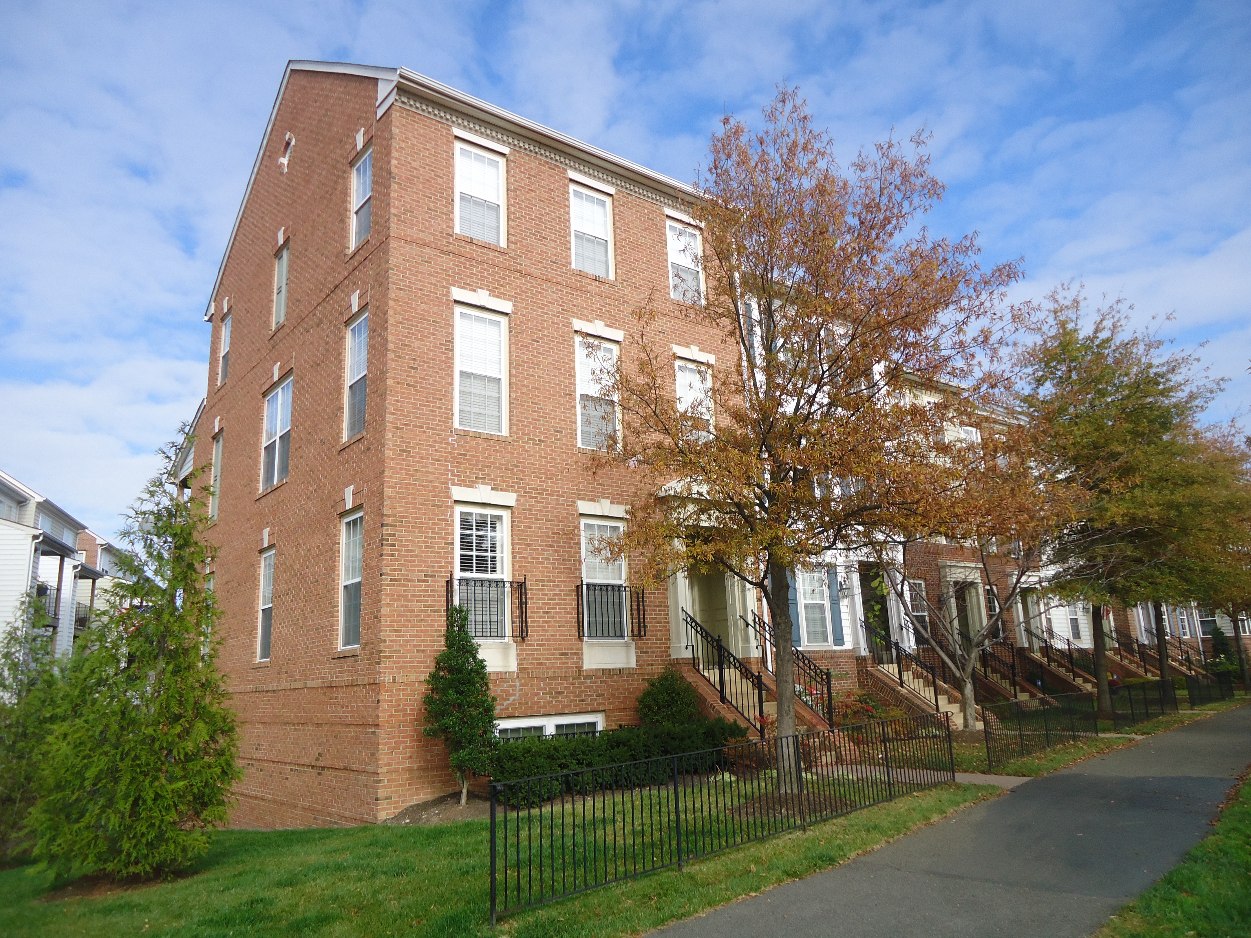 Nesbitt Realty is a real estate brokerage serving Northern VA