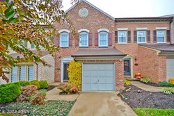 Townhouse in Woodfield Estates