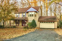 Single-Family in Wolftrap Glen