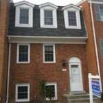 Townhouse in Lake Ridge
