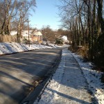Belle View Boulevard has a path that connects to the Mount Vernon RECenter
