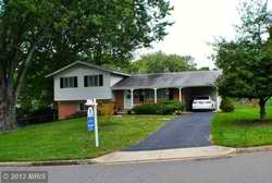 House in 7816 Killebrew Dr Annandale VA 22003.