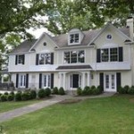 A Single family house at 6211 Randall Ct Alexandria VA 22307