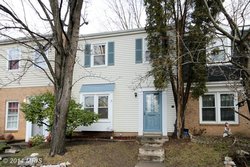 Townhouse at 5807 Burke Manor Ct Burke VA 22015