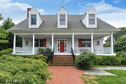 A Single family house at 4300 Fox Haven Ln Alexandria VA 22304