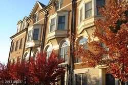 Townhouse at 1806 Potomac Greens Dr Alexandria VA 22314