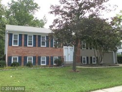 A single family homes at 7815 Cliffside Ct Springfield VA 22153