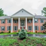A Single family house in 7519 Clifton Rd Clifton VA 20124