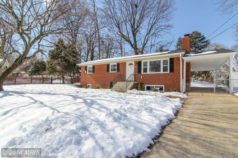 Single-family house at 5610 Justis Pl, Alexandria, VA 22310