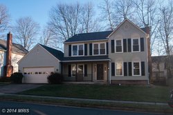 A single family homes at 5259 Dunleigh Dr Burke VA 22015