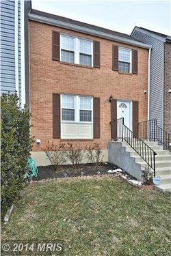 Townhouses at 5945 Heritage Square Dr Burke VA 22015