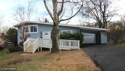Single-family house at 5908 King James Dr, Alexandria, VA 22310