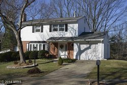 A single family homes at 8510 Ivybridge Ct Springfield VA 22152