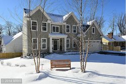 Single-family house at 4821 30th St N, Arlington, VA 22207