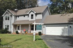 Single-family house 496 Woodshire Ln, Herndon, VA 20170