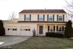 Single-family house at 5517 Fence Post Ct, Centreville, VA 20120