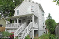 Single-family house at Cavalier Woods is in Clifton 20124