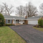 Houses with Large Yard