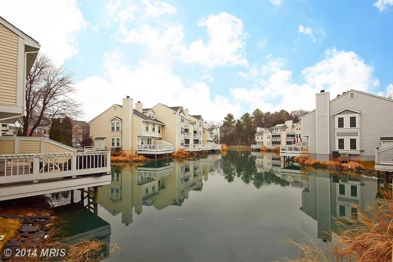 Condos at 3337 LAKESIDE VIEW DR, Unit 7-3 Falls Church VA 22041