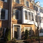 Houses with Living Room