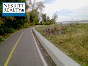 Photo taken from a Big Wheel Bikes hybrid commuter before entering Old Town's Union St.