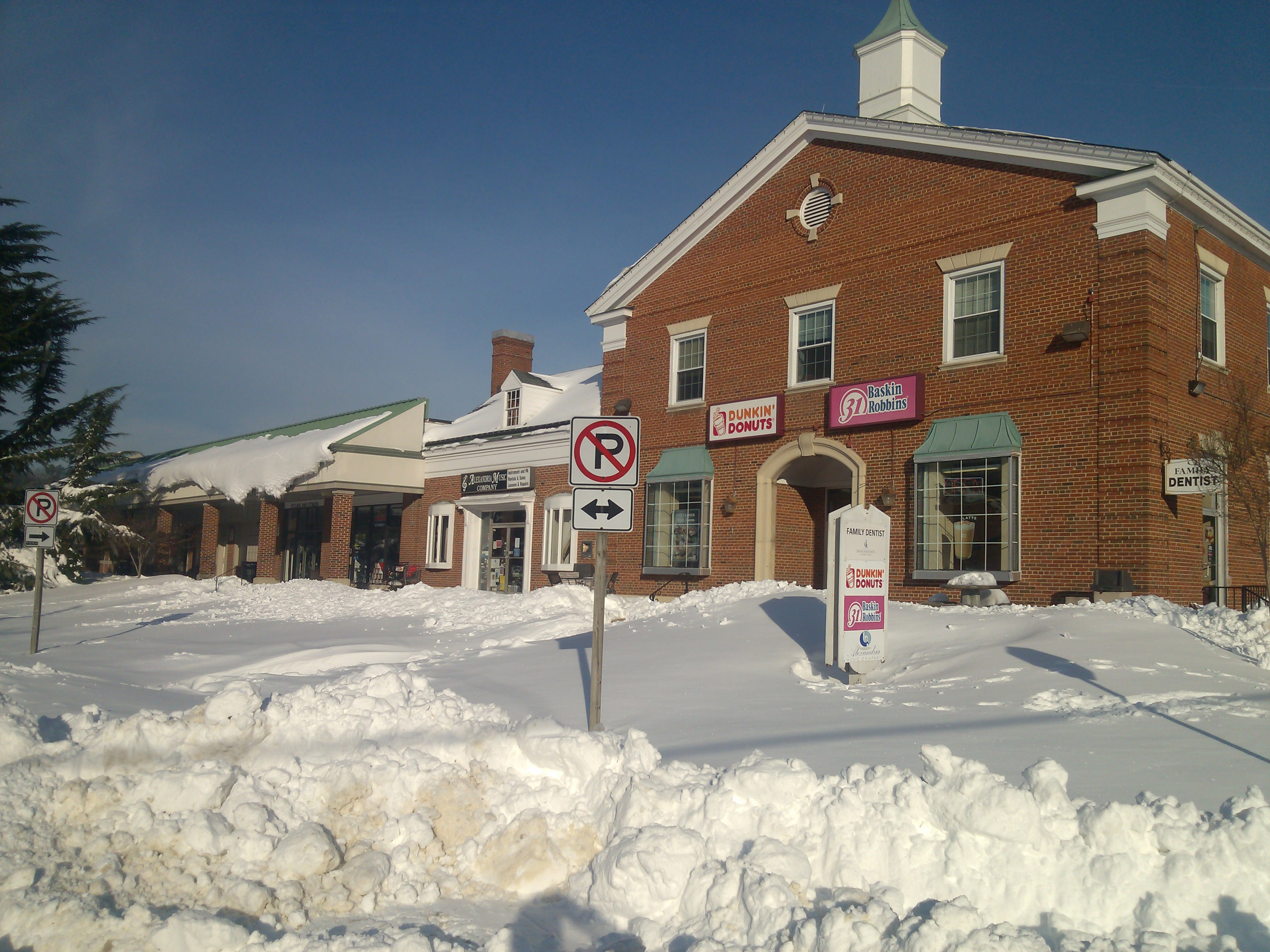 Belle View Shopping Center blizzard